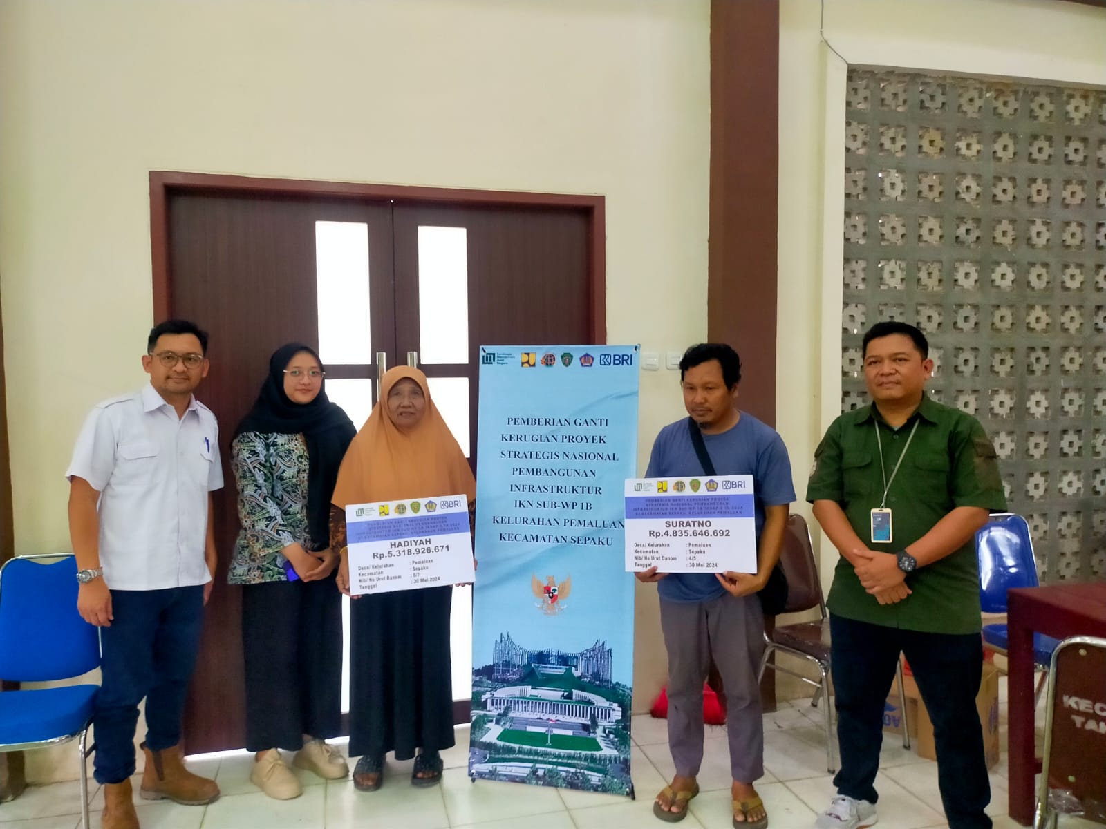 Masyarakat Sepaku Puas dengan Proses Penyaluran Ganti Untung IKN, Apresiasi Kepada Pemerintah dan Kepolisian Masyarakat Sepaku Puas dengan Proses Penyaluran Ganti Untung IKN, Apresiasi Kepada Pemerintah dan Kepolisian