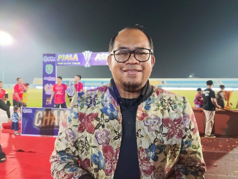 Kasmidi Bulang Tutup Piala ASKAB PSSI Kutim 2024 Zona 1 dengan Komitmen Pembinaan Olahraga