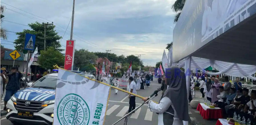 Sri Juniarsih: Pawai Muharram Jadi Momen Introspeksi dan Syukur Sri Juniarsih: Pawai Muharram Jadi Momen Introspeksi dan Syukur